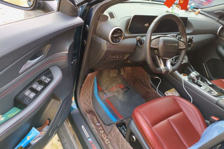 Used FORTHING T5 EVO 2021 1.5TD DCT Starry Edition Driver Seat