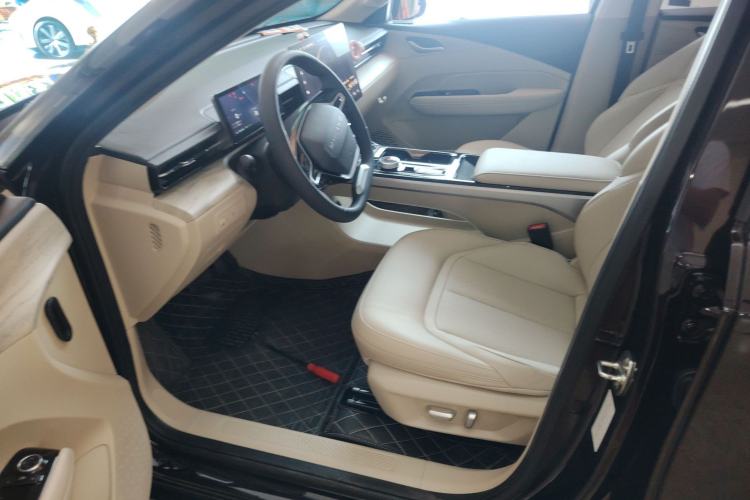 Used Wuling Xingguang 2023 150 Advanced Edition Left Front Seat
