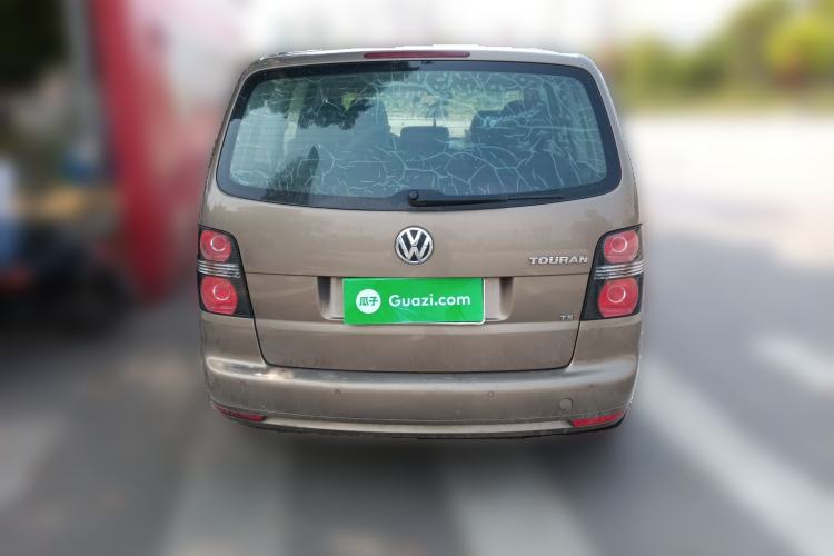 Used Volkswagen Touran 2015 1.4T DSG Comfort Edition 5 Seats Rear