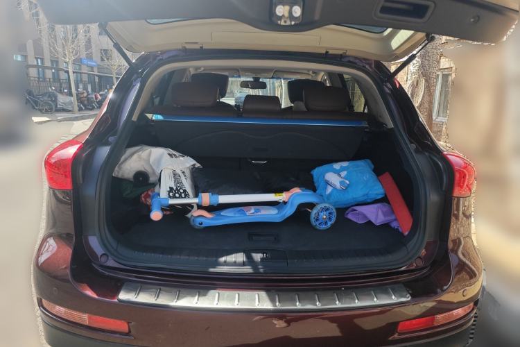 Used Infiniti QX50 2013 2.5L Two-Wheel-Drive Elegant Edition