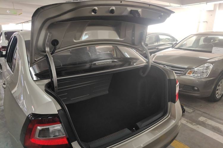 Used Skoda Rapid 2019 1.5L Automatic Comfort Edition China VI Standard