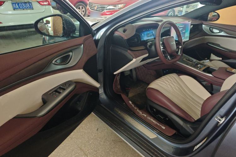 Used BYD Seal 2023 DM-i 1.5T 200km Flagship Model Driver Seat