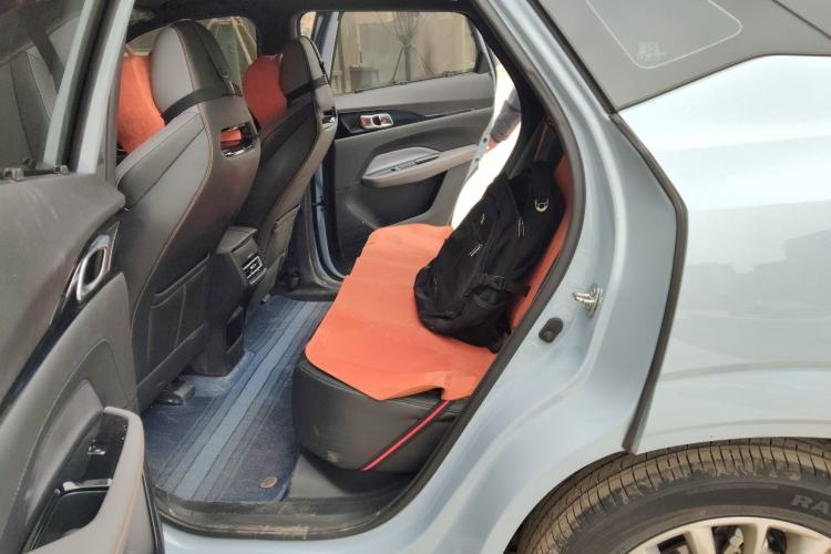 Used CHANGAN OSHAN Z6 New Energy 2023 ZhiDian iDD 150KM Flagship Model
