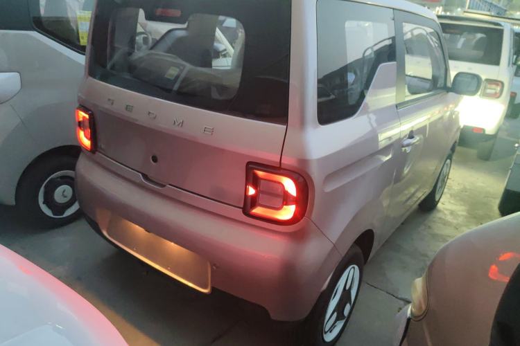 Used Geely Galaxy Panda 2025 210 km – Yuanqi Bear