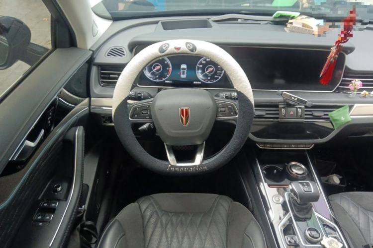 Used Hongqi HS5 2022 Revised Version 2.0T Smart Connect Flagship Edition Steering Wheel