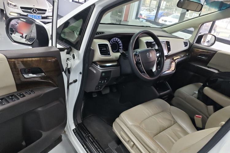 Used Honda Odyssey 2017 2.4L Luxury Edition
