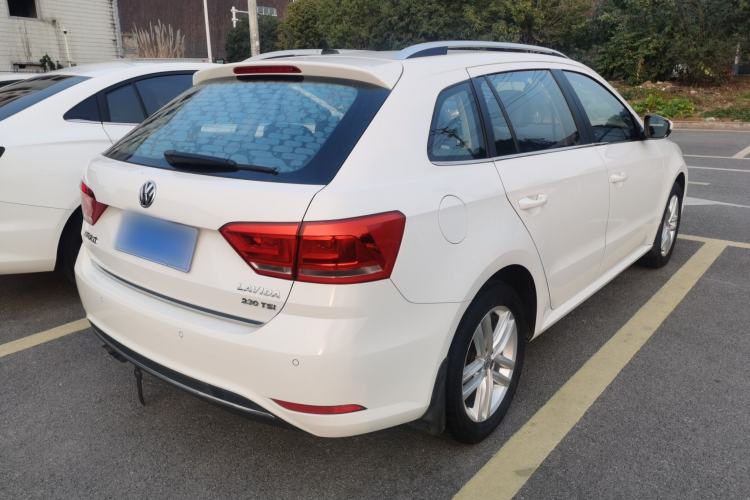 Used Volkswagen Gran Lavida 2015 230TSI DSG Comfort Edition