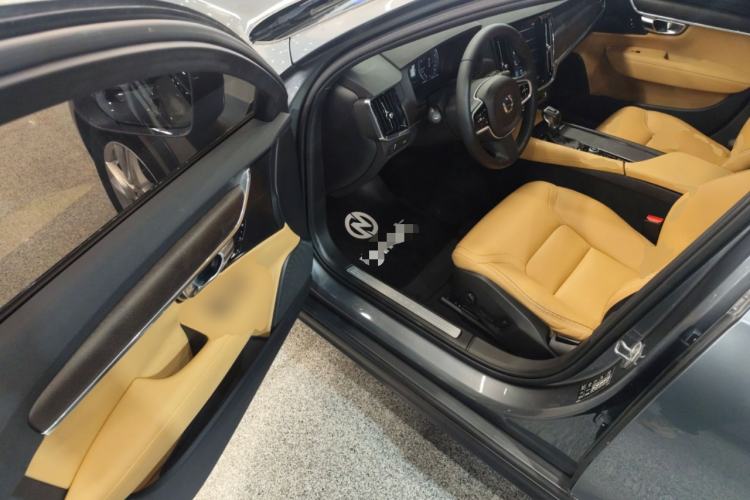 Used Volvo V90 2019 Cross Country T5 AWD Smart Range Version China V Standard
