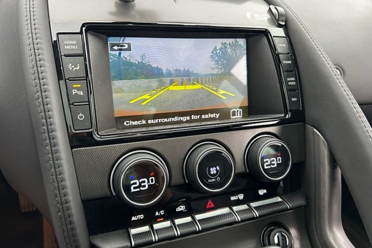 Used Jaguar F-TYPE 2015 3.0 SC S Hardtop Version
