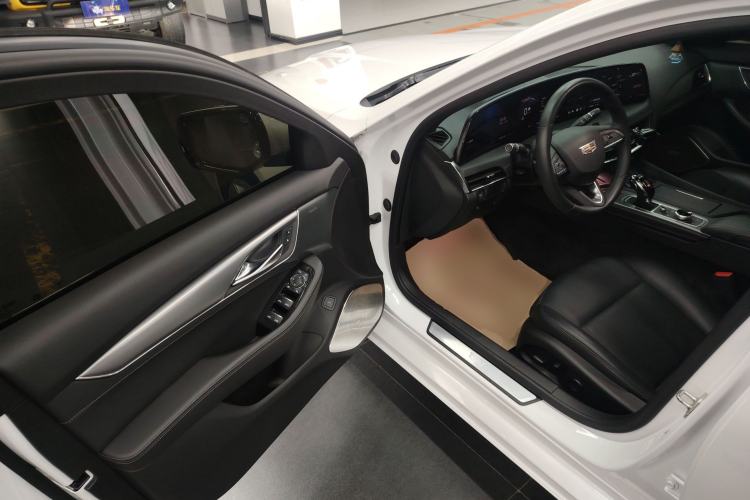 Used Cadillac CT5 2024 28T Luxury Pro Trim
