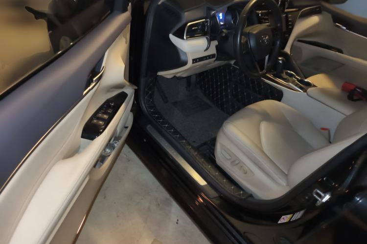 Used Toyota Camry 2018 2.0G Luxury Edition