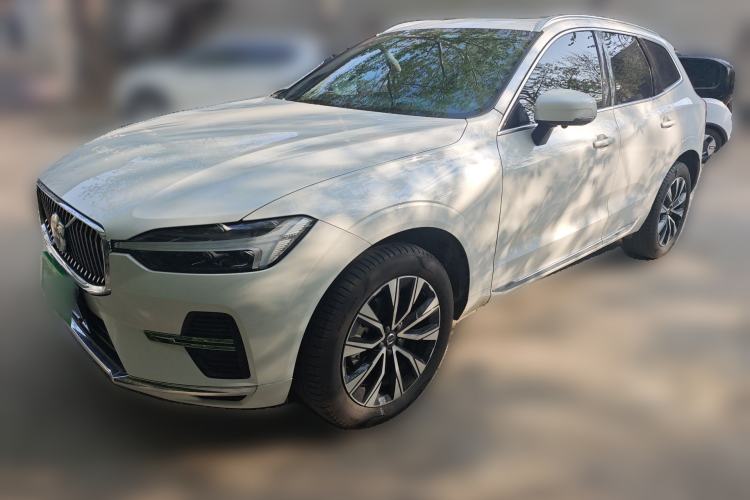 Used Volvo XC60 2024 B5 4x4 Smart Luxury Edition