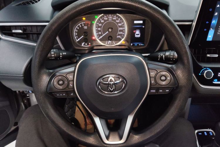 Used Toyota FRONTLANDER 2022 2.0L CVT Luxury PLUS Edition