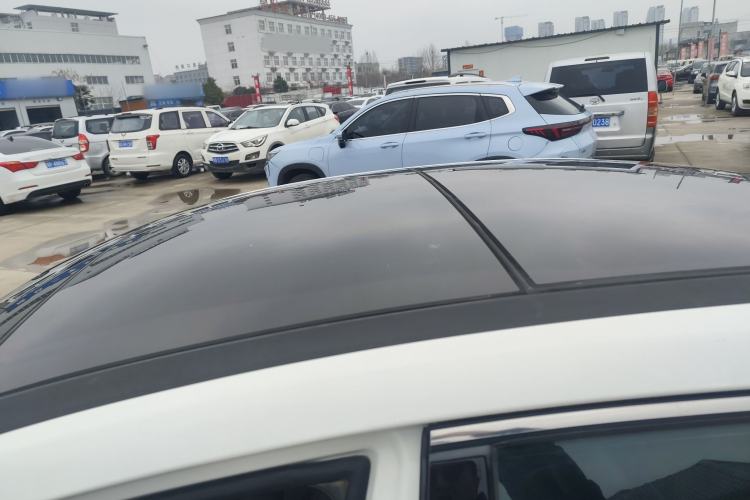 Used Changan Raeton CC 2018 1.5T Manual Elegant Starry Edition China V Standard
