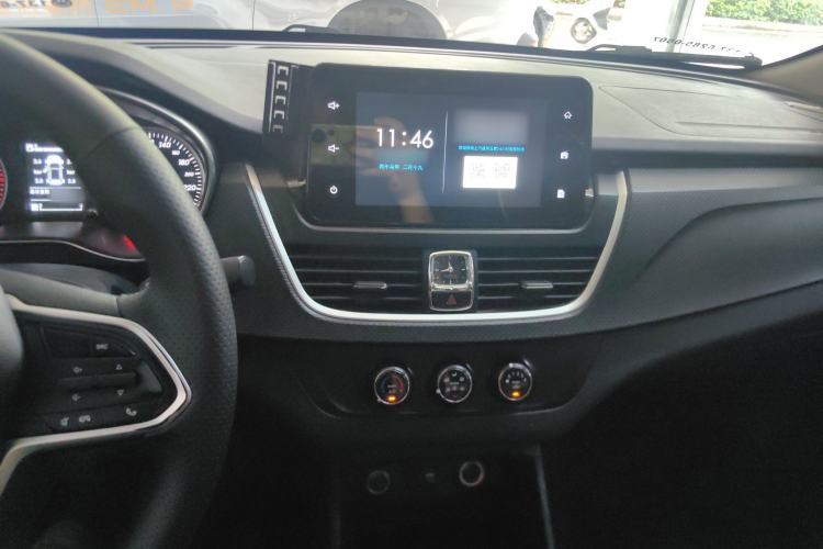 Used Baojun 730 2021 1.5L Manual Fashion Version 7 Seats
