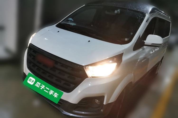 Used Jinbei Gold Hiace M Classic 2022 Panda Edition 1.5L Travel Lion Passenger Van 6 Seats