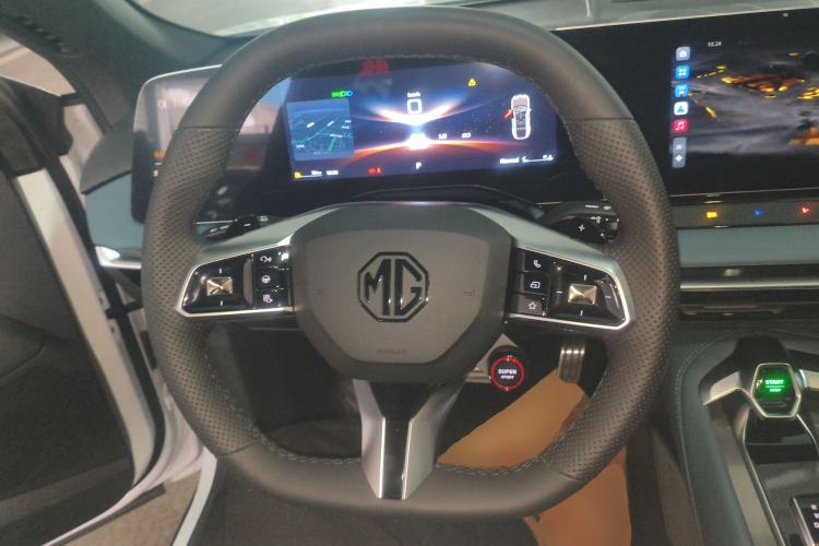 Used MG 7 2023 1.5T DCT Luxurious Supreme Edition