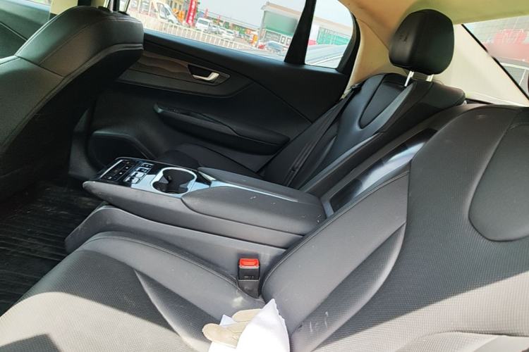 Used Hongqi E-QM5 2021 Charging T3 Version 4 Seats