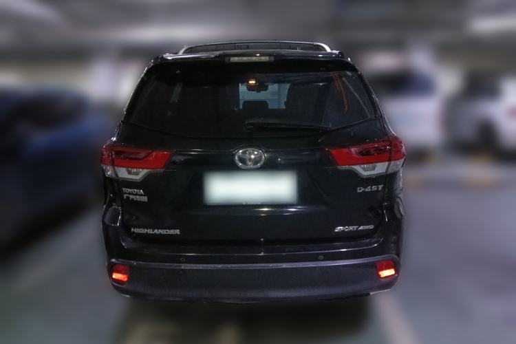 Used Toyota Highlander 2018 2.0T Four-Wheel Drive Prestige Version 7 Seats China V Emission Standard Rear