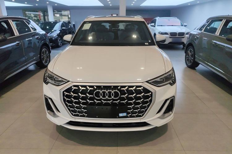 Used Audi Q3 2025 quattro 45th Anniversary Edition 40TFSI Fashionable and Dynamic Model