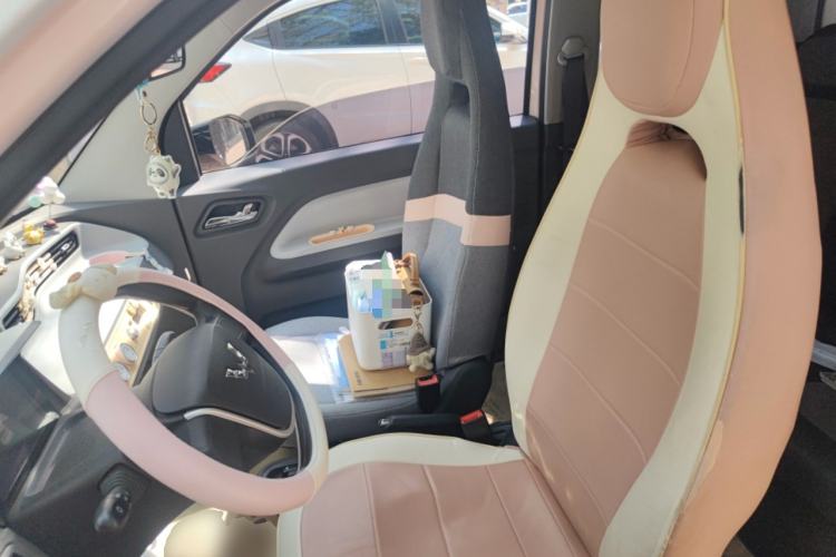 Used Wuling Hongguang MINIEV 2021 Macaron Fashion Model Lithium Iron Phosphate Left Front Seat