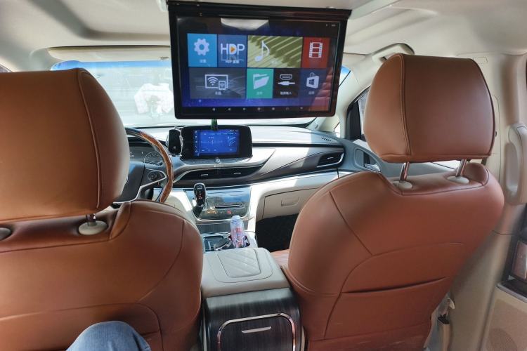 Used Buick GL8 2022 Land Cruiser Executive Class 652T Comfort Model Headliner