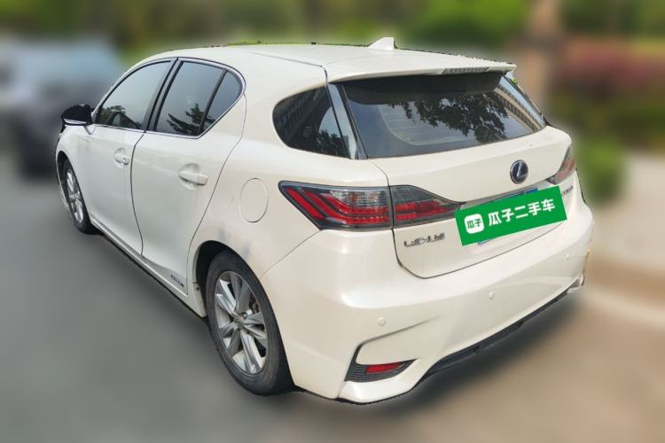 Used Lexus CT 2014 CT200h Elite Edition Monochrome Rear Left 45 Deg