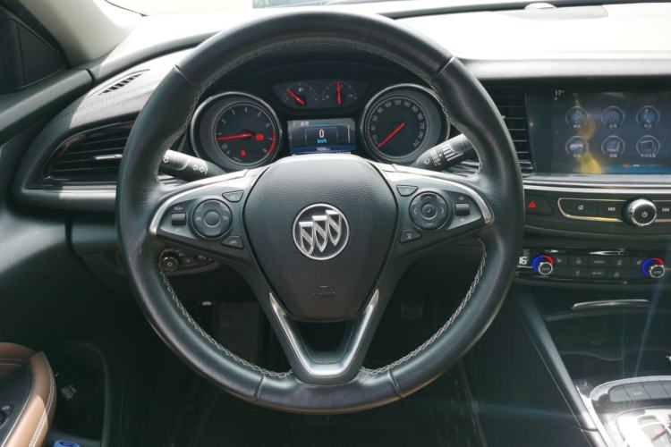 Used Buick Regal 2017 20T Elite Edition Steering Wheel
