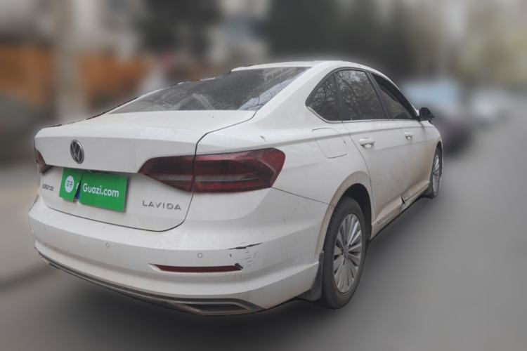 Used Volkswagen Lavida 2021 1.5L Manual Comfort Edition
