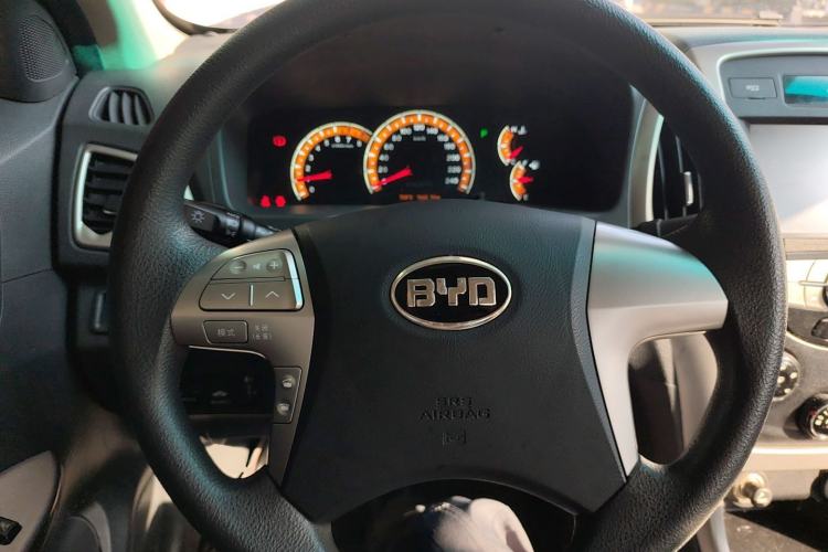 Used BYD F3 2015 Energy-Saving Edition 1.5L Automatic Prestige Model