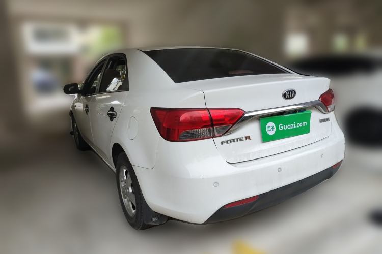 Used Kia Forte 2014 1.6L MT GL Rear Left 45 Deg