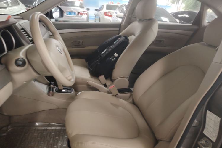 Used Nissan Sylphy 2016 Classic 1.6XE Automatic Leading Edition
