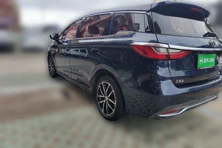 Used BYD Song MAX 2018 1.5T Automatic Smart Connect Luxury 7-Seater