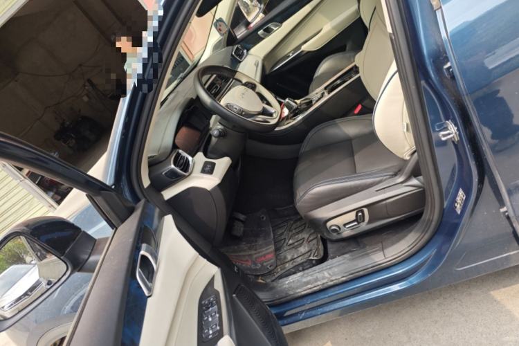 Used Lynk & Co 01 2017 2.0T Two-Wheel Drive Zhaopu Version Left Front Seat