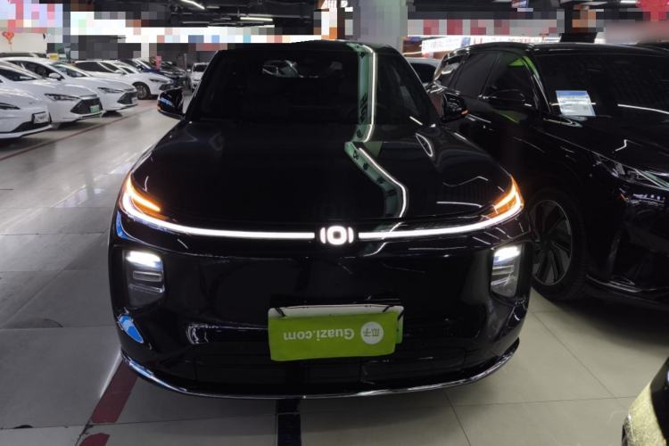 Used CHANGAN NEVO Q07 2025 215 Prestige Edition Front