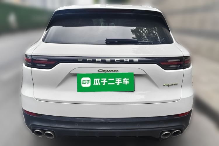 Used Porsche Cayenne E-Hybrid 2019 Cayenne E-Hybrid 2.0T Rear