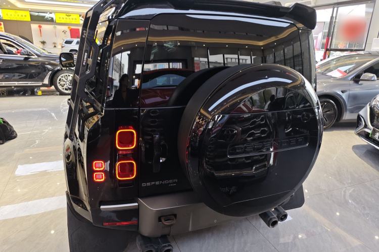 Used Land Rover Defender 2023 Facelift 110 3.0T P400 X-DYNAMIC HSE Rear