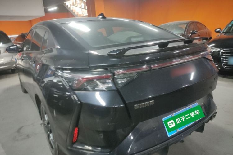 Used Dongfeng Aeolus Yixuan 2022 230T Automatic Adaptive-Beam Knight Edition
