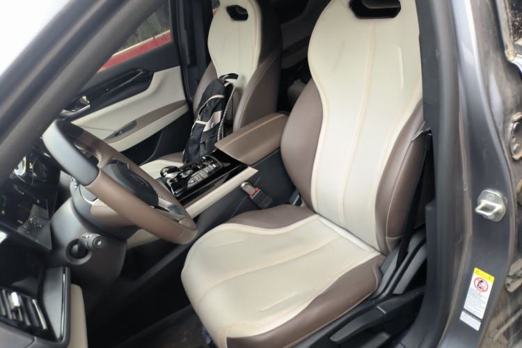 Used BYD Qin PLUS 2024 HONOR Edition DM-i 55KM Leading Model
