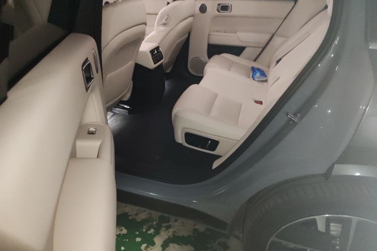 Used Li Auto L7 2025 Max Smart Refresh Edition
