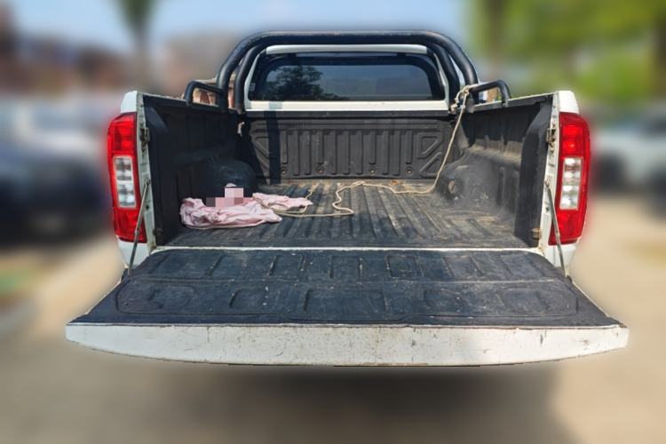 Used Great Wall Poer 2019 2.0T Commercial Version Manual Diesel 4x4 Elite Long-Box GW4D20M Trunk