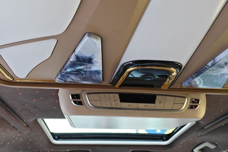 Used Buick GL8 2022 ES Landtrek 653T Comfort Edition
