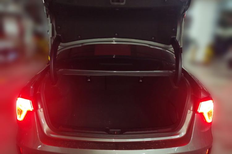 Used Lynk & Co 03 2022 2.0TD DCT JingPro
