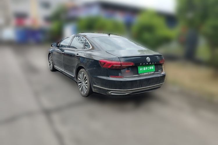 Used Volkswagen Passat 2019 330TSI Luxury Edition China VI Standard