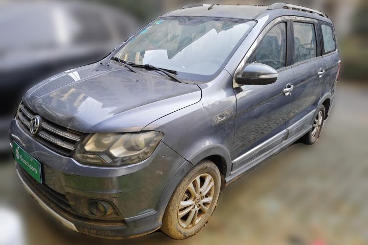 Used Dongfeng Fengon 360 2015 1.5L Manual Luxury 7-Seater China IV Standard