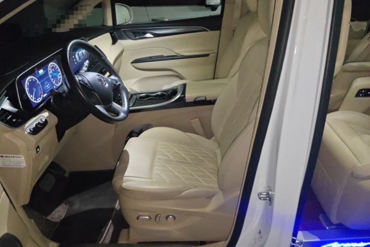 Used Buick GL8 2022 ES Land Cruiser 653T Luxury Model