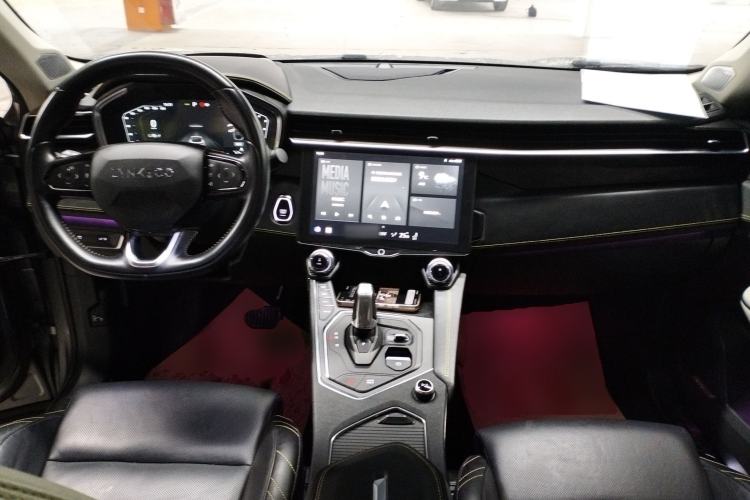 Used Lynk & Co 05 2020 2.0TD Two-Wheel Drive Shine Halo