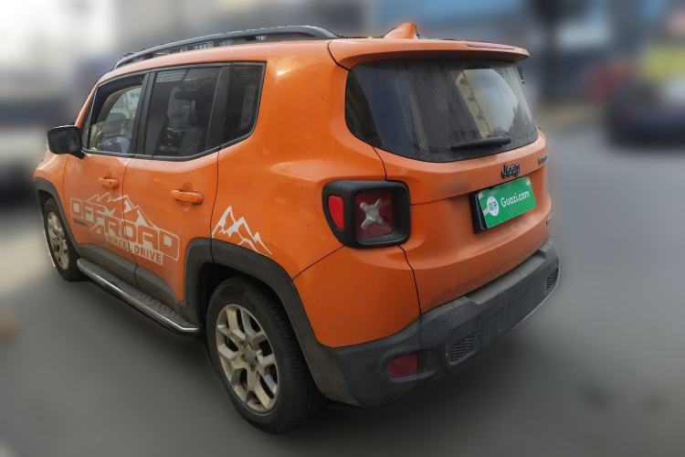 Used Jeep Renegade 2018 Connected Large Screen Version 180TS Automatic High-Energy Edition Rear Left 45 Deg
