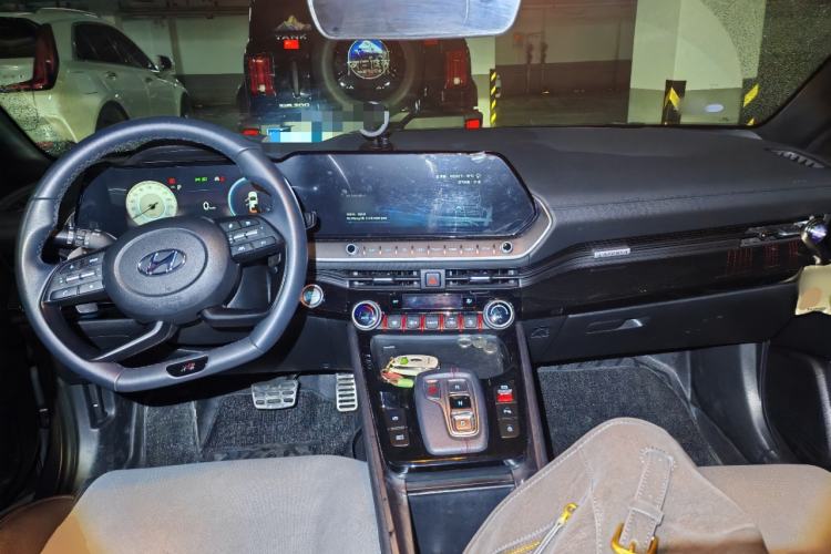 Used Hyundai Lafesta 2023 270T N Line DLX Luxury Edition Center Console