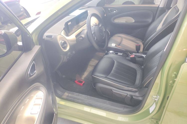 Used Wuling Bingo 2023 333 km Enjoyment Version Driver Seat